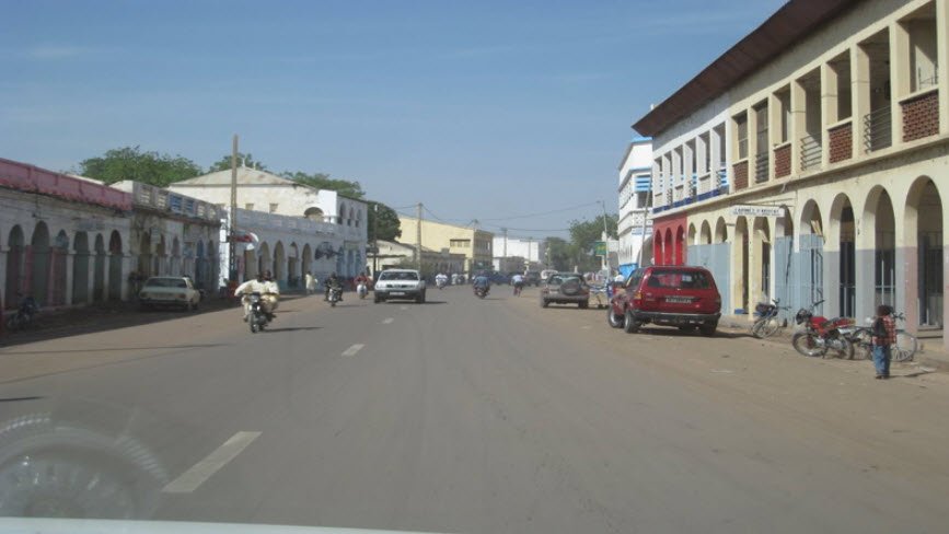 Avenue Charles de Gaulle